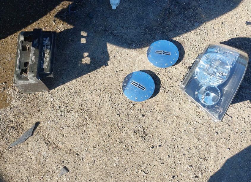 Photo 12 of 2003 Ford Expedition EDDIE BAUER (VIN 1FMFU18L23LB95472)