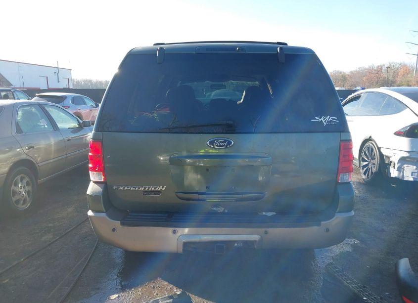 Photo 17 of 2003 Ford Expedition EDDIE BAUER (VIN 1FMFU18L23LB95472)