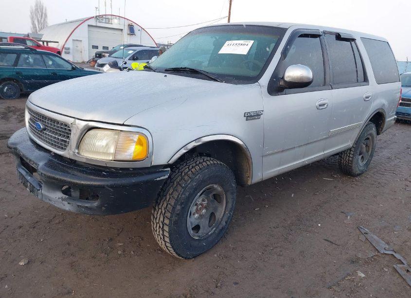 Photo 2 of 1997 Ford Expedition EDDIE BAUER/XLT (VIN 1FMFU18L3VLC01010)
