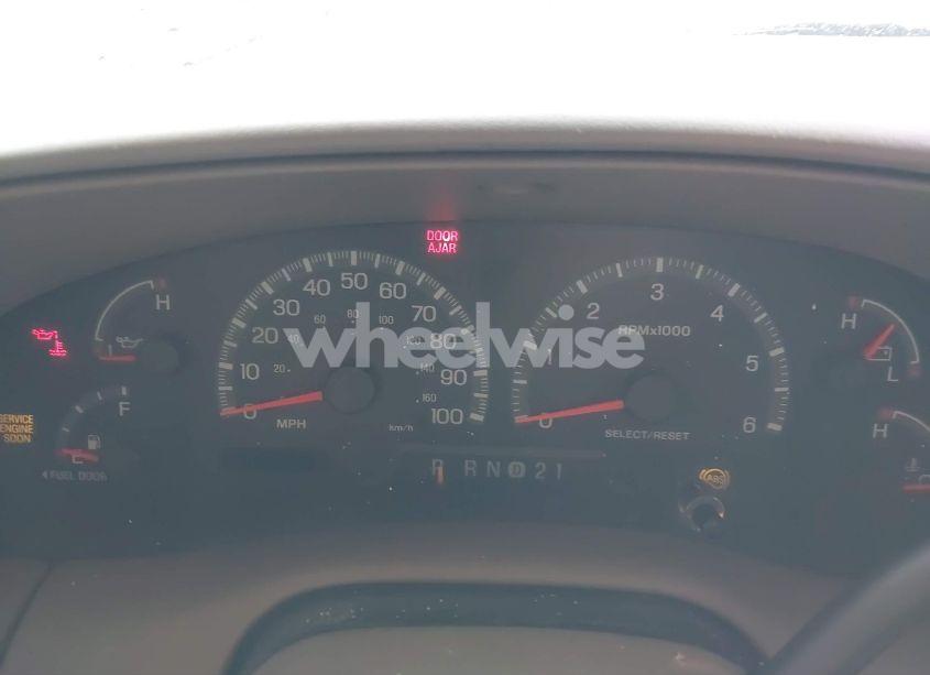 Photo 7 of 2000 Ford Expedition EDDIE BAUER (VIN 1FMFU18L3YLB93267)