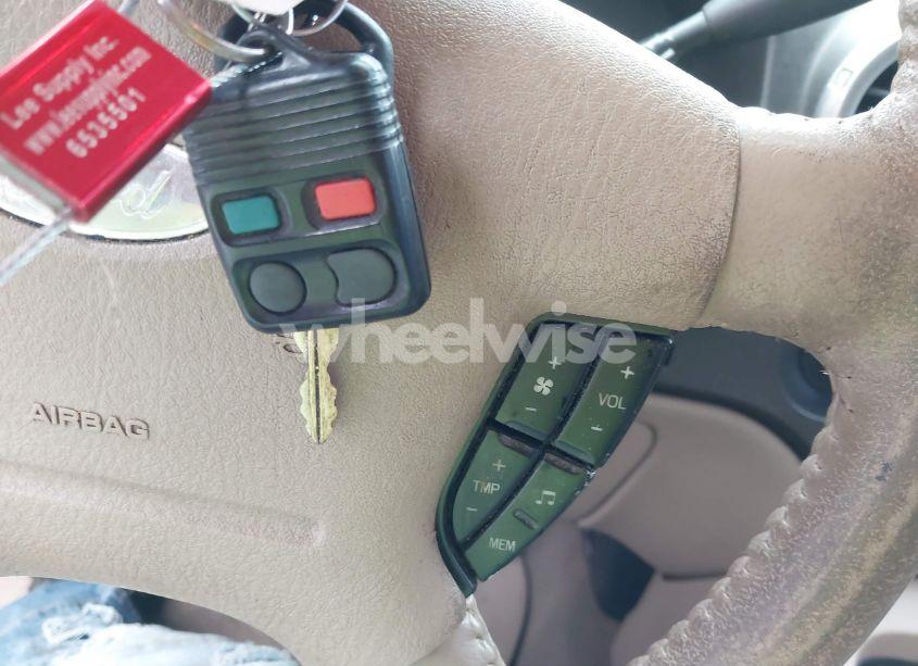 Photo 11 of 2004 Ford Expedition EDDIE BAUER (VIN 1FMFU18L44LA16737)