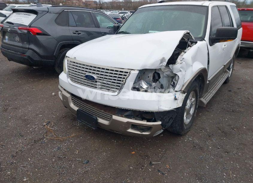 Photo 6 of 2004 Ford Expedition EDDIE BAUER (VIN 1FMFU18L44LA16737)