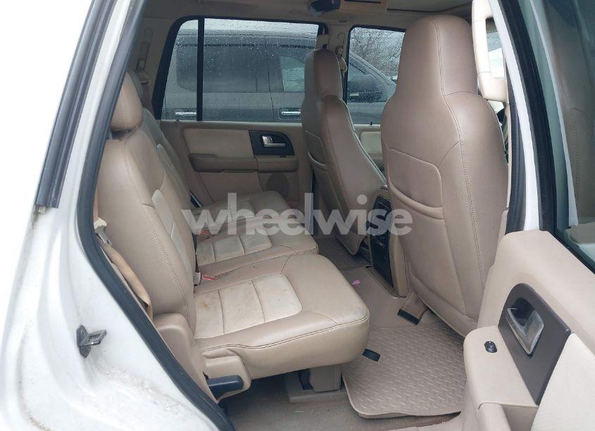 Photo 8 of 2004 Ford Expedition EDDIE BAUER (VIN 1FMFU18L44LA16737)