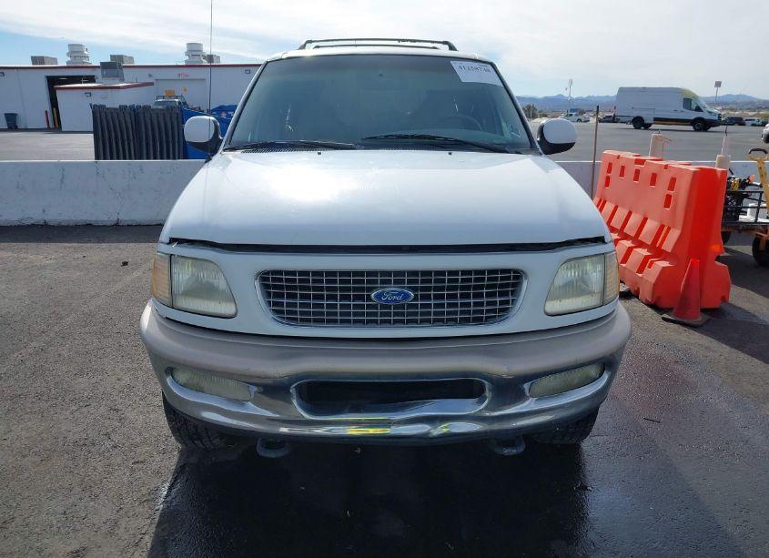 Photo 12 of 1997 Ford Expedition EDDIE BAUER/XLT (VIN 1FMFU18L4VLA40313)