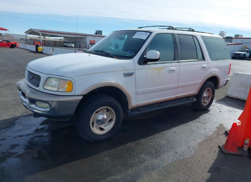 Photo 2 of 1997 Ford Expedition EDDIE BAUER/XLT (VIN 1FMFU18L4VLA40313)