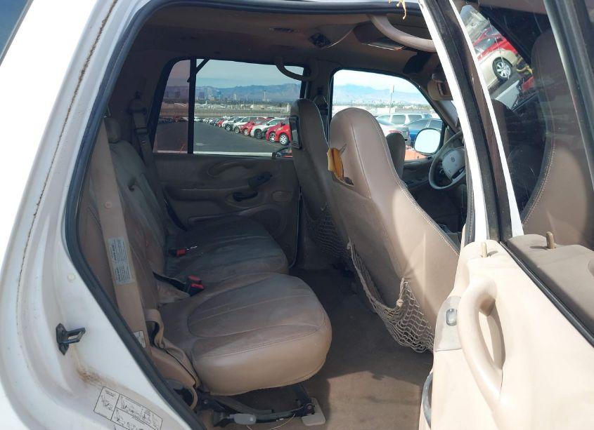 Photo 8 of 1997 Ford Expedition EDDIE BAUER/XLT (VIN 1FMFU18L4VLA40313)