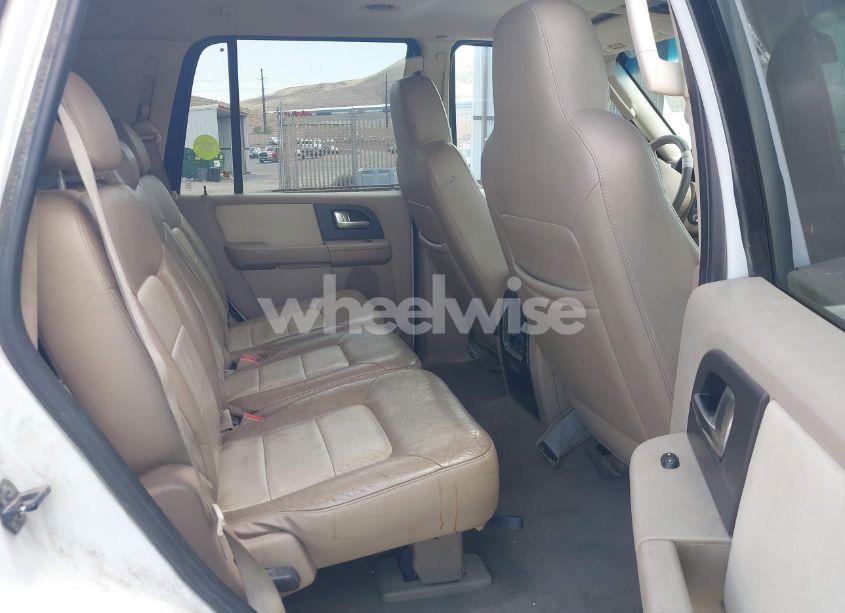 Photo 8 of 2003 Ford Expedition EDDIE BAUER (VIN 1FMFU18L53LA52029)