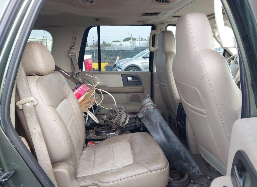Photo 8 of 2003 Ford Expedition EDDIE BAUER (VIN 1FMFU18L53LB25982)