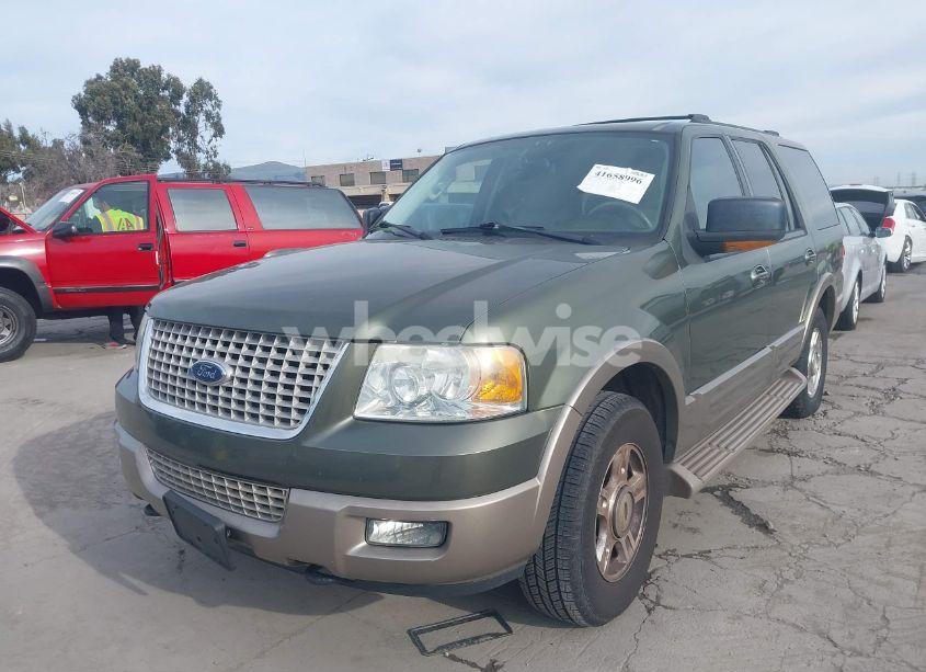 Photo 2 of 2003 Ford Expedition EDDIE BAUER (VIN 1FMFU18L63LC36685)