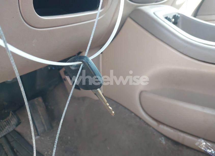 Photo 11 of 1997 Ford Expedition EDDIE BAUER/XLT (VIN 1FMFU18L6VLA26591)