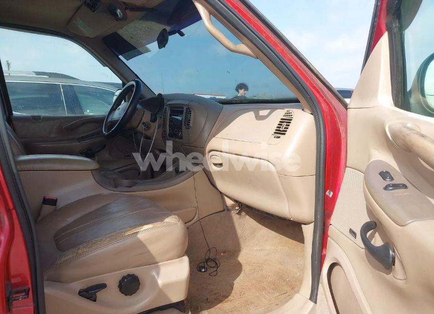 Photo 5 of 1997 Ford Expedition EDDIE BAUER/XLT (VIN 1FMFU18L6VLA26591)