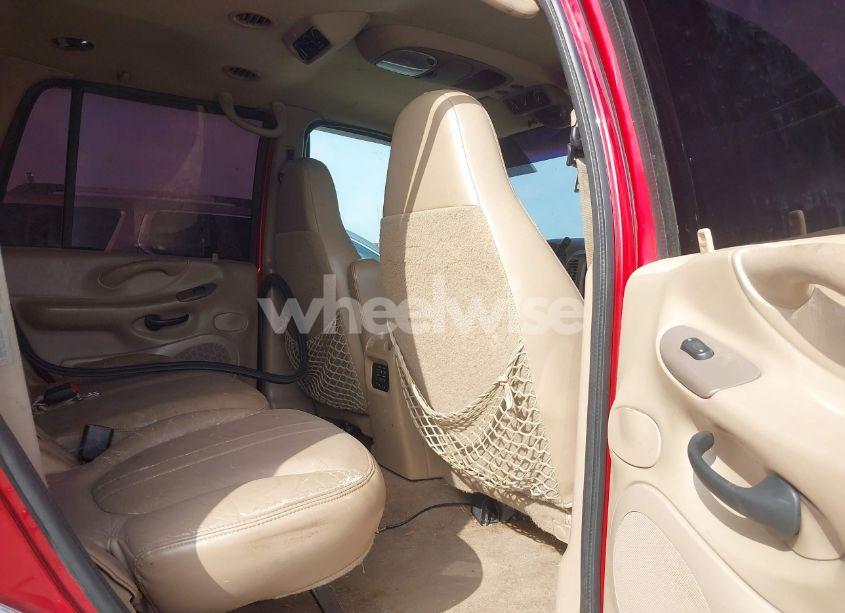 Photo 8 of 1997 Ford Expedition EDDIE BAUER/XLT (VIN 1FMFU18L6VLA26591)