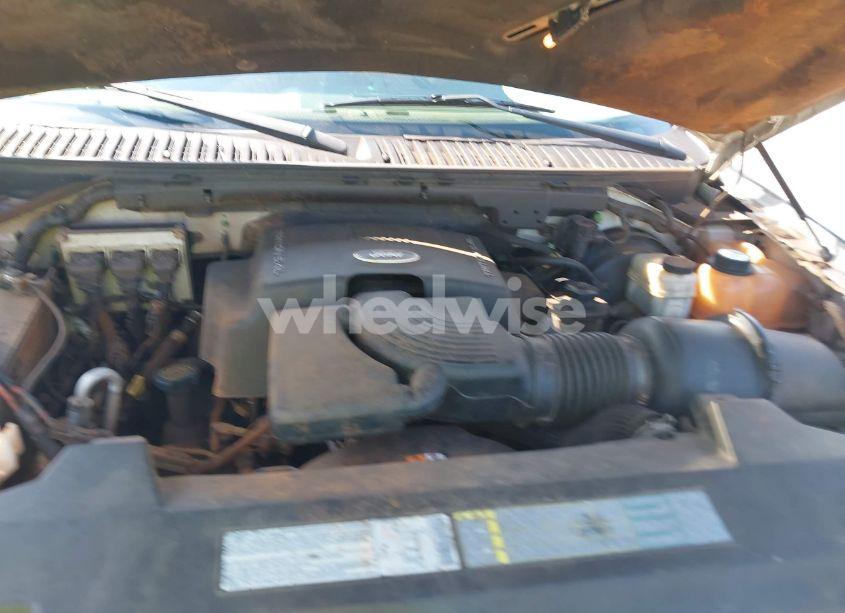 Photo 10 of 2003 Ford Expedition EDDIE BAUER (VIN 1FMFU18L73LA59046)