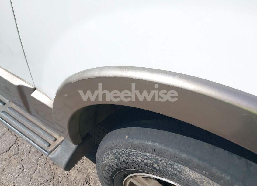 Photo 6 of 2003 Ford Expedition EDDIE BAUER (VIN 1FMFU18L73LA59046)