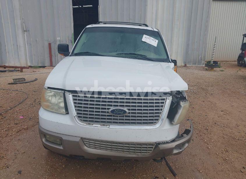 Photo 13 of 2003 Ford Expedition EDDIE BAUER (VIN 1FMFU18L73LA67177)