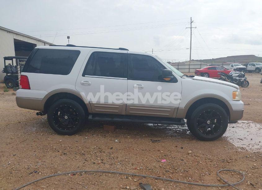 Photo 14 of 2003 Ford Expedition EDDIE BAUER (VIN 1FMFU18L73LA67177)