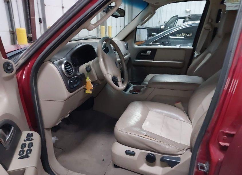 Photo 5 of 2003 Ford Expedition EDDIE BAUER (VIN 1FMFU18L73LB28477)