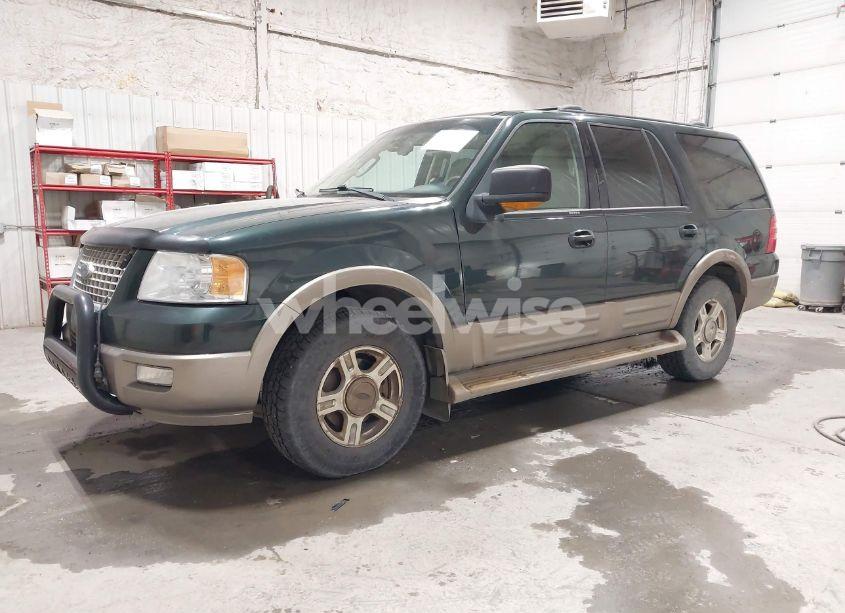 Photo 2 of 2004 Ford Expedition EDDIE BAUER (VIN 1FMFU18L74LA59193)