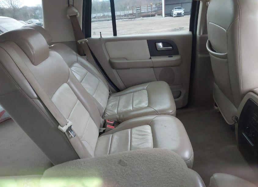 Photo 8 of 2004 Ford Expedition EDDIE BAUER (VIN 1FMFU18L74LA95997)