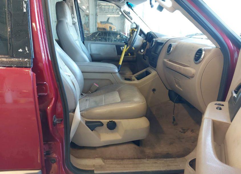 Photo 5 of 2004 Ford Expedition EDDIE BAUER (VIN 1FMFU18L74LB03385)