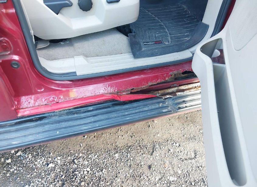 Photo 6 of 2004 Ford Expedition EDDIE BAUER (VIN 1FMFU18L74LB50562)