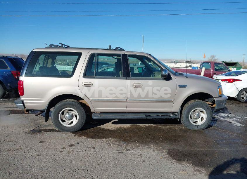 Photo 13 of 1997 Ford Expedition EDDIE BAUER/XLT (VIN 1FMFU18L7VLB13867)
