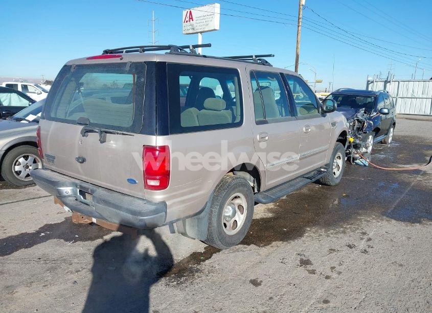 Photo 4 of 1997 Ford Expedition EDDIE BAUER/XLT (VIN 1FMFU18L7VLB13867)