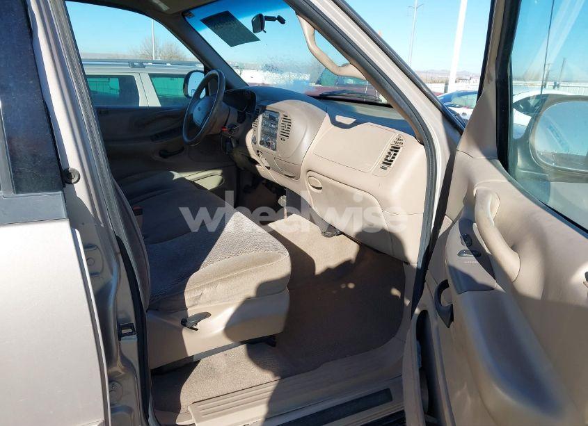 Photo 5 of 1997 Ford Expedition EDDIE BAUER/XLT (VIN 1FMFU18L7VLB13867)