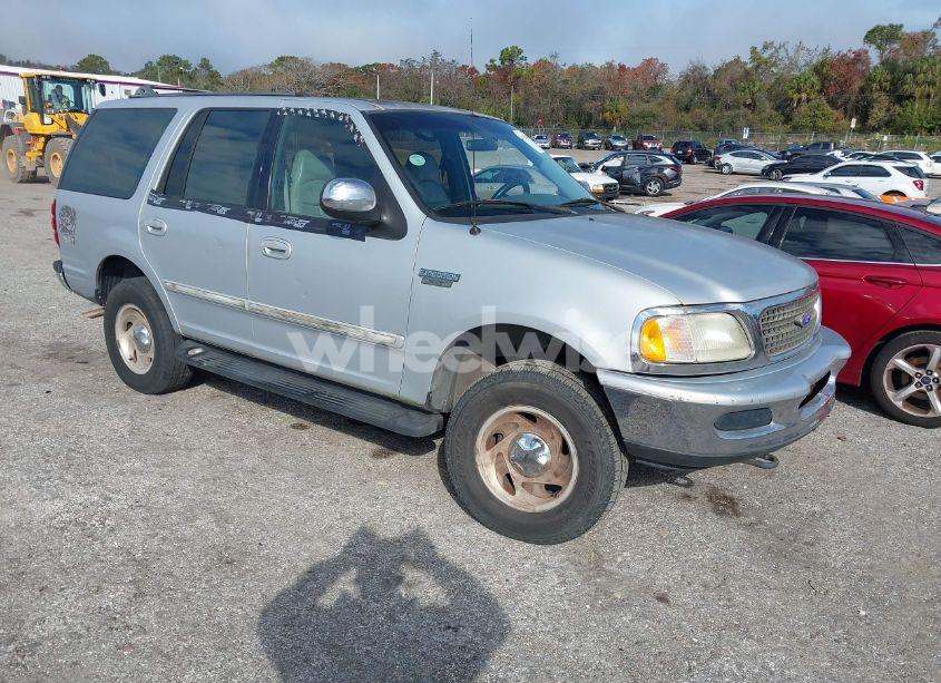 1997 Ford Expedition EDDIE BAUER/XLT (VIN 1FMFU18L7VLB17739) main photo