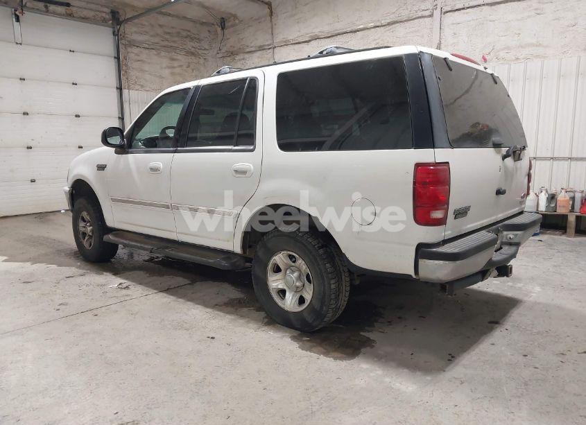 Photo 3 of 1997 Ford Expedition EDDIE BAUER/XLT (VIN 1FMFU18L7VLC02628)