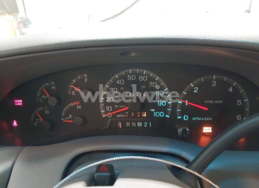 Photo 7 of 1997 Ford Expedition EDDIE BAUER/XLT (VIN 1FMFU18L7VLC02628)