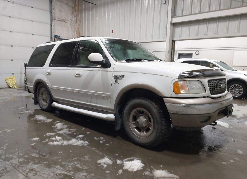 2002 Ford Expedition EDDIE BAUER (VIN 1FMFU18L82LA39600) main photo