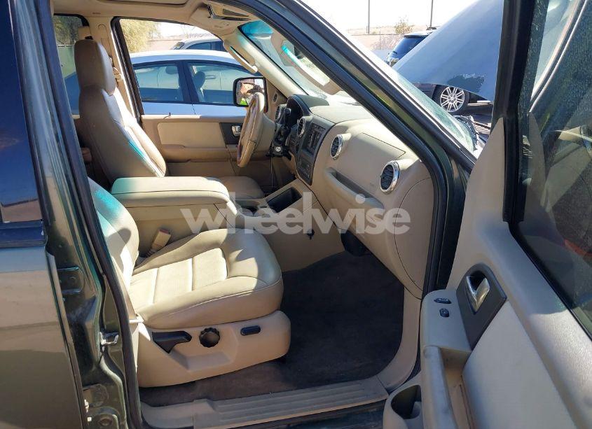 Photo 5 of 2003 Ford Expedition EDDIE BAUER (VIN 1FMFU18L83LA90080)