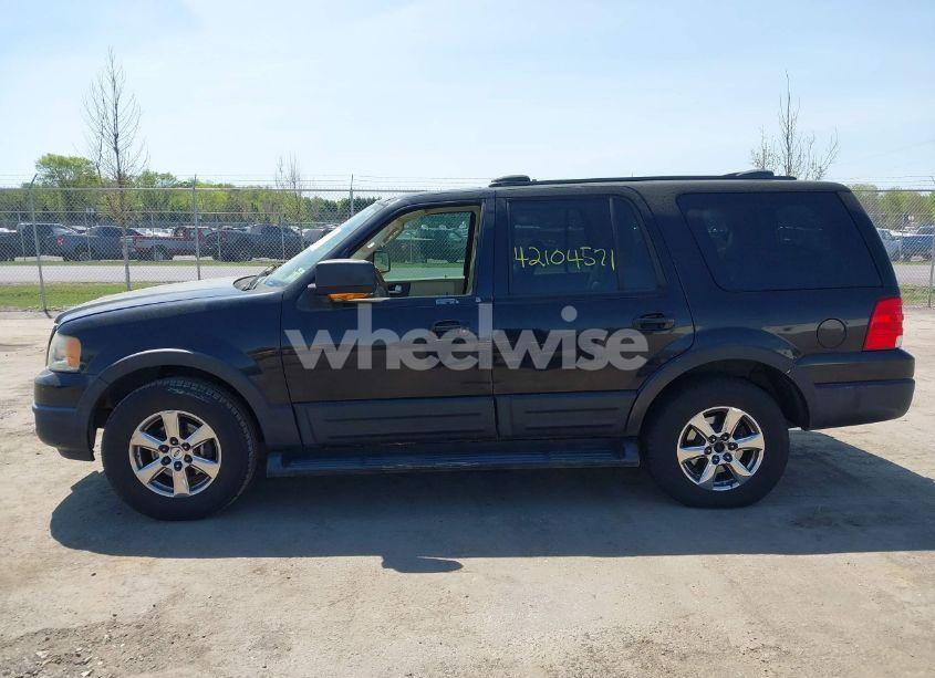 Photo 14 of 2003 Ford Expedition EDDIE BAUER (VIN 1FMFU18L83LB66977)