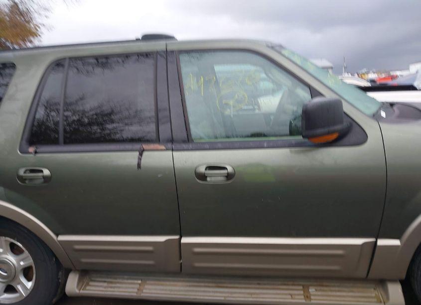 Photo 13 of 2004 Ford Expedition EDDIE BAUER (VIN 1FMFU18L84LA42676)