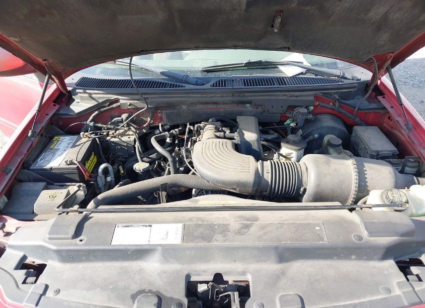 Photo 10 of 2000 Ford Expedition EDDIE BAUER (VIN 1FMFU18L8YLB89215)