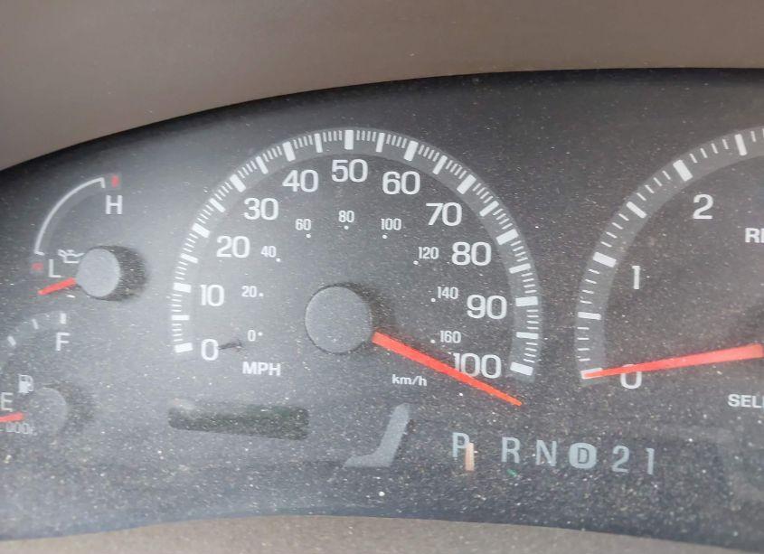 Photo 15 of 2000 Ford Expedition EDDIE BAUER (VIN 1FMFU18L8YLB89215)