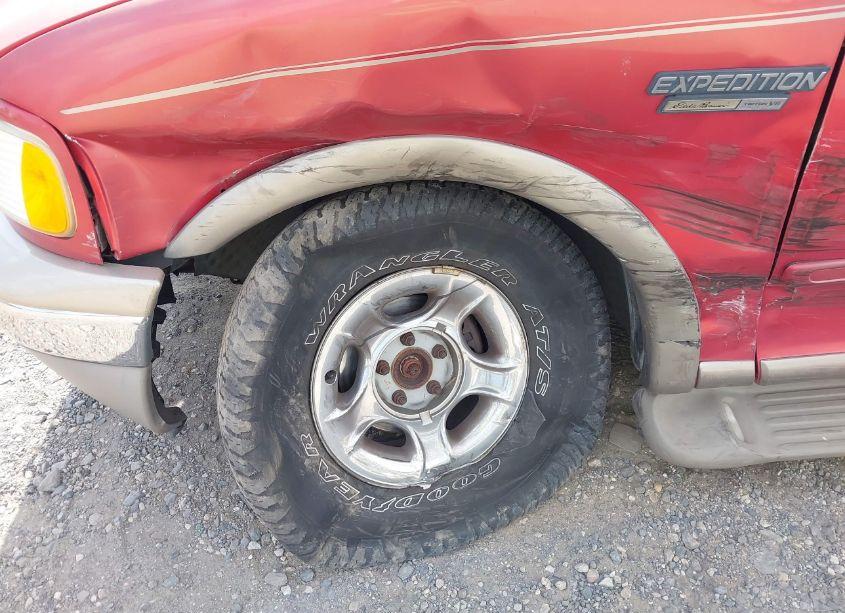 Photo 6 of 2000 Ford Expedition EDDIE BAUER (VIN 1FMFU18L8YLB89215)