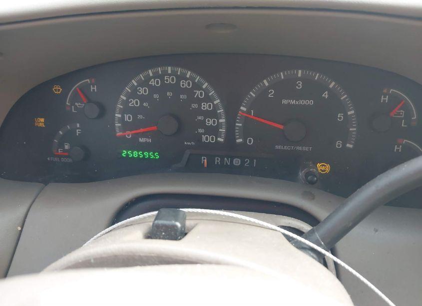 Photo 7 of 2001 Ford Expedition EDDIE BAUER (VIN 1FMFU18L91LA10590)