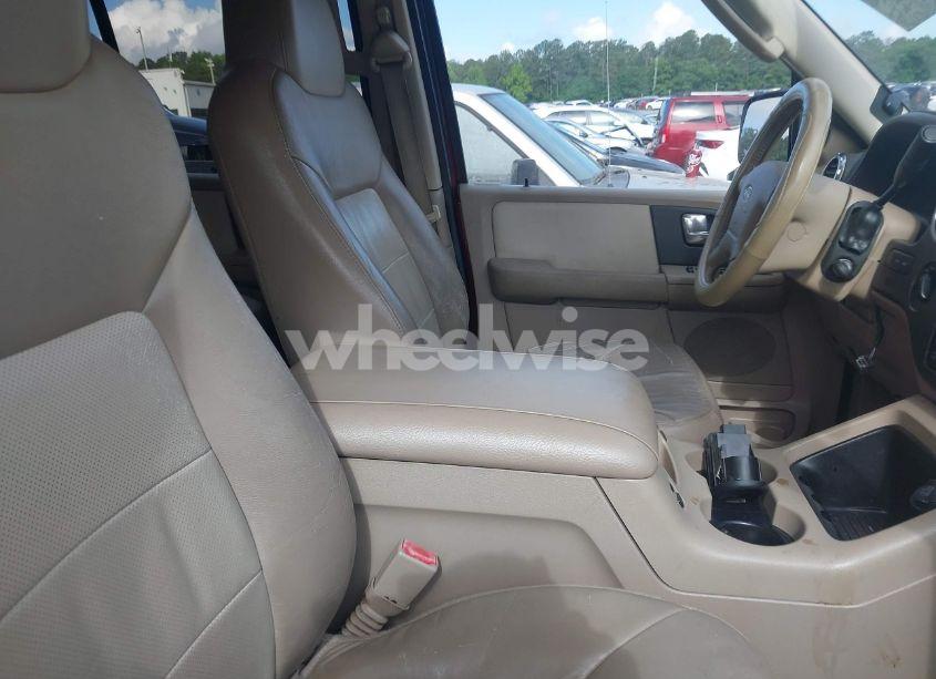 Photo 5 of 2004 Ford Expedition EDDIE BAUER (VIN 1FMFU18L94LB25176)