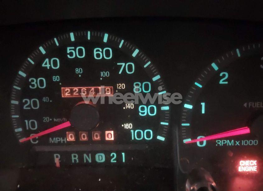 Photo 7 of 1997 Ford Expedition EDDIE BAUER/XLT (VIN 1FMFU18L9VLB67896)