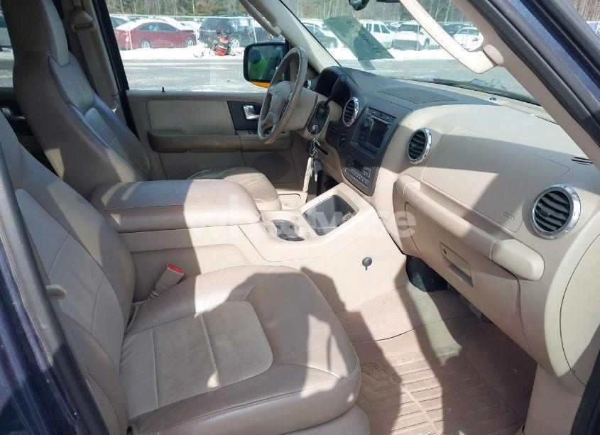 Photo 5 of 2004 Ford Expedition EDDIE BAUER (VIN 1FMFU18LX4LB20424)
