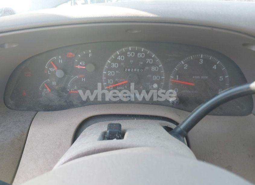 Photo 7 of 1997 Ford Expedition EDDIE BAUER/XLT (VIN 1FMFU18LXVLB22952)