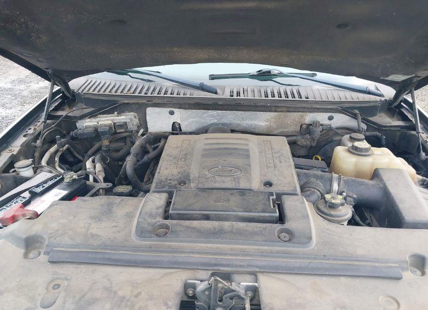 Photo 10 of 2007 Ford Expedition LIMITED (VIN 1FMFU19507LA77409)