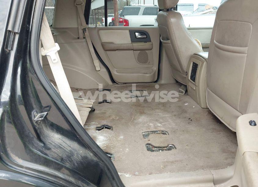 Photo 8 of 2005 Ford Expedition LIMITED (VIN 1FMFU19515LA60065)