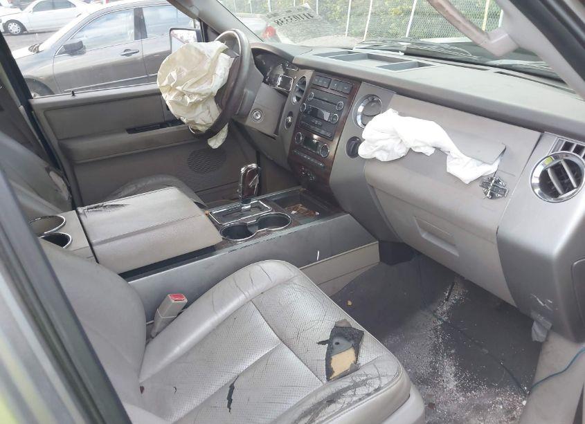 Photo 5 of 2008 Ford Expedition LIMITED (VIN 1FMFU19518LA84452)