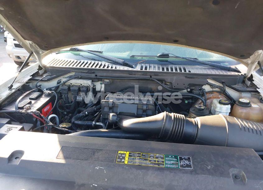 Photo 10 of 2005 Ford Expedition LIMITED (VIN 1FMFU19555LA31748)