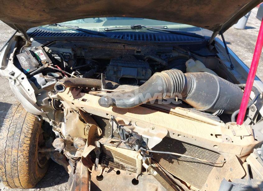 Photo 10 of 2005 Ford Expedition LIMITED (VIN 1FMFU19565LA63012)