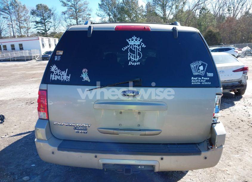 Photo 17 of 2005 Ford Expedition LIMITED (VIN 1FMFU19565LA63012)