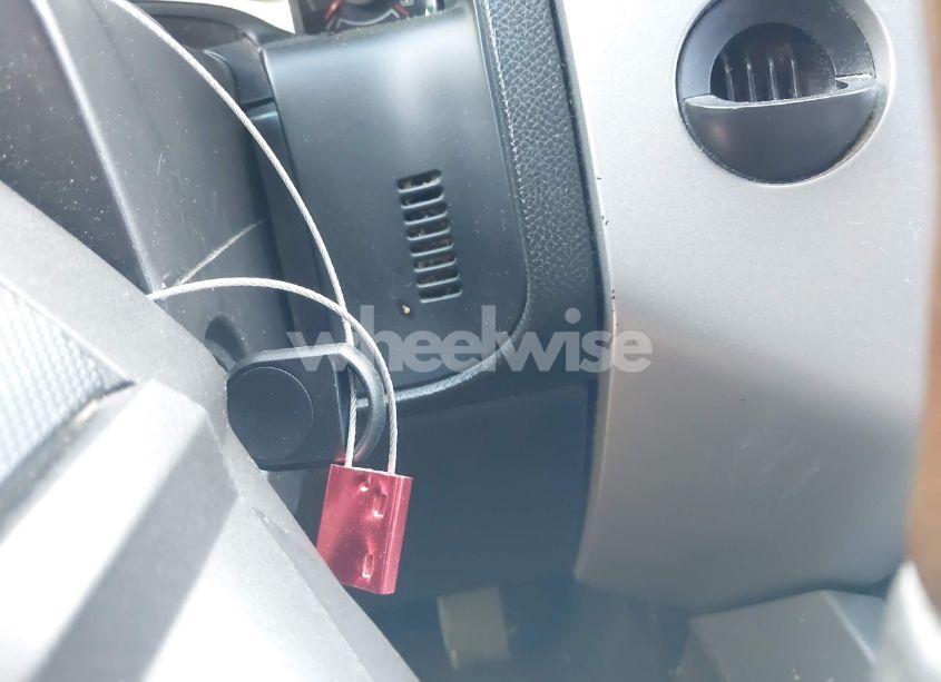 Photo 11 of 2008 Ford Expedition LIMITED (VIN 1FMFU19568LA31617)